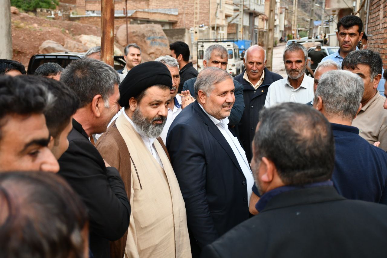 بازدید میدانی فرماندار شهرستان ماکو از روستای سیل زده قلعه جوق