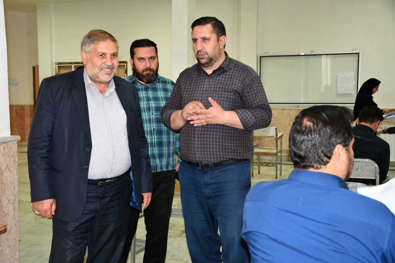بازدید سرزده نادر کاظمی فرماندار شهرستان ماکو از دانشگاه آزاد اسلامی واحد بین الملل ماکو