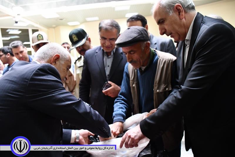 بازدید سرزده فرماندار ماکو از گمرک بازرگان