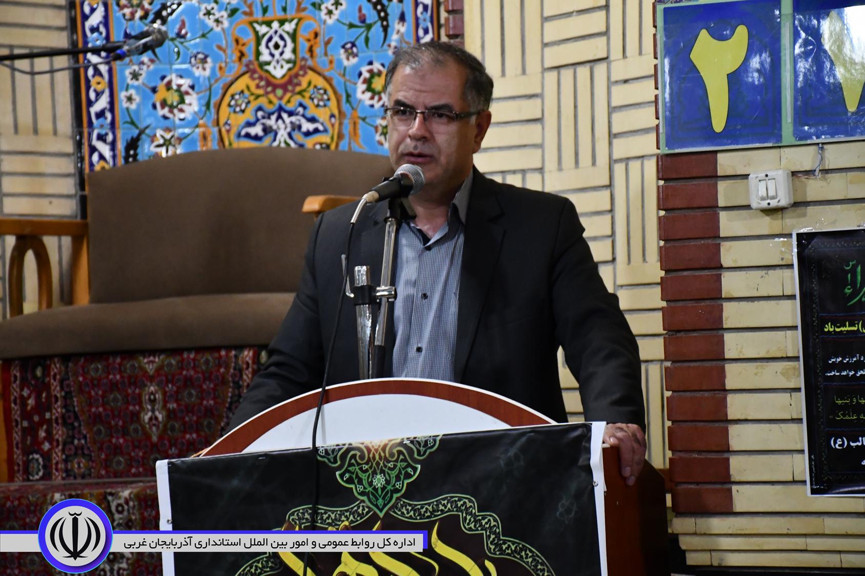 مسئولین باید با شفاف سازی موضوعات ، پاسخ منطقی به مطالبات مردمی دهند .