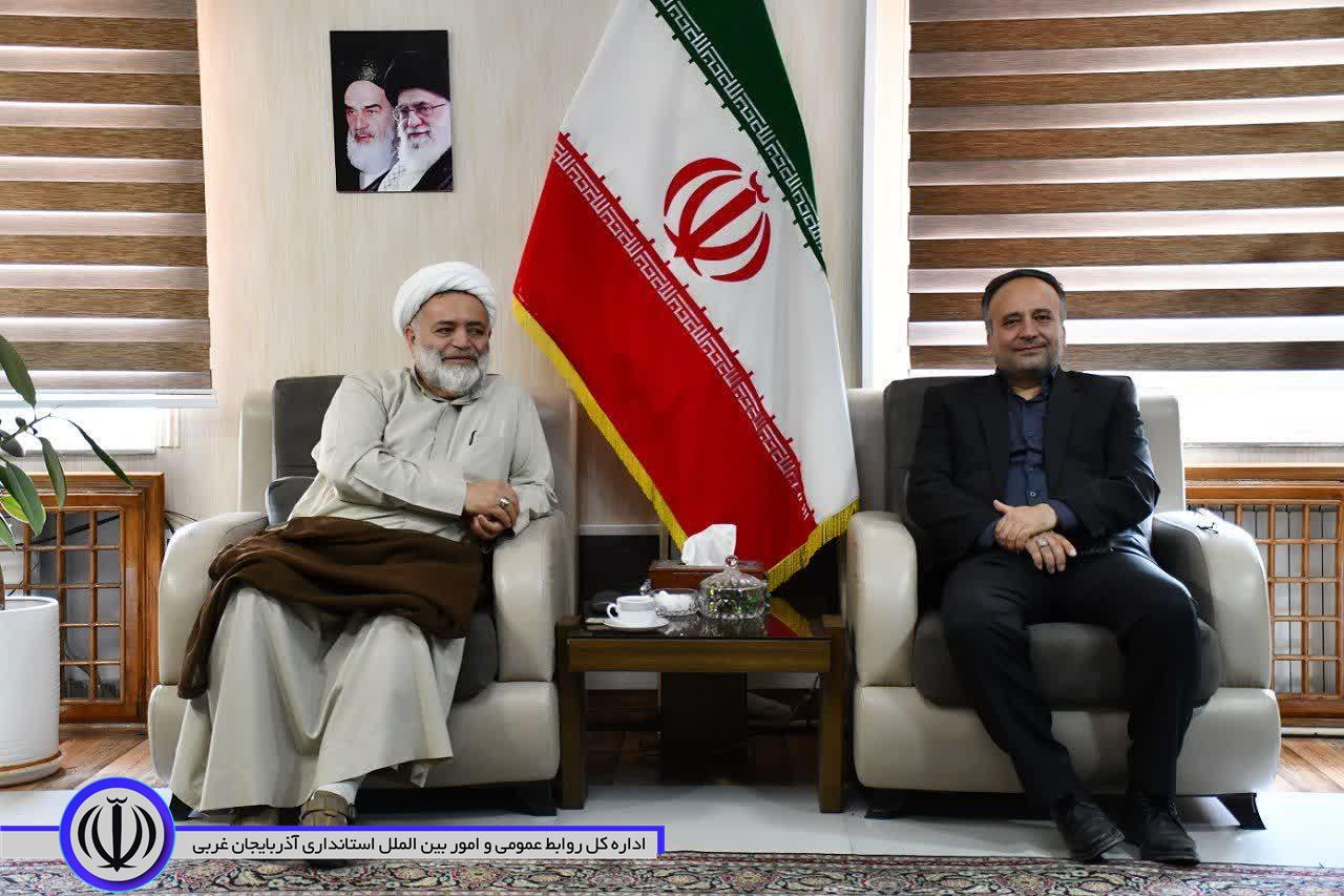 اهتمام جدی بر ترویج فرهنگ ایثار