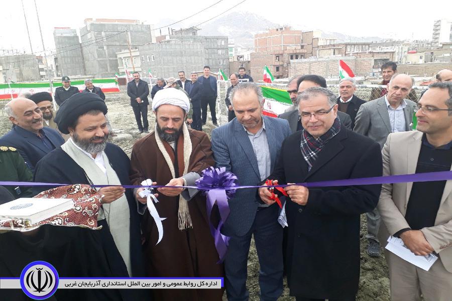 همزمان با دهه مبارک فجر ایستگاه خودکار اداره هواشناسی ماکو افتتاح و به بهره برداری رسید .