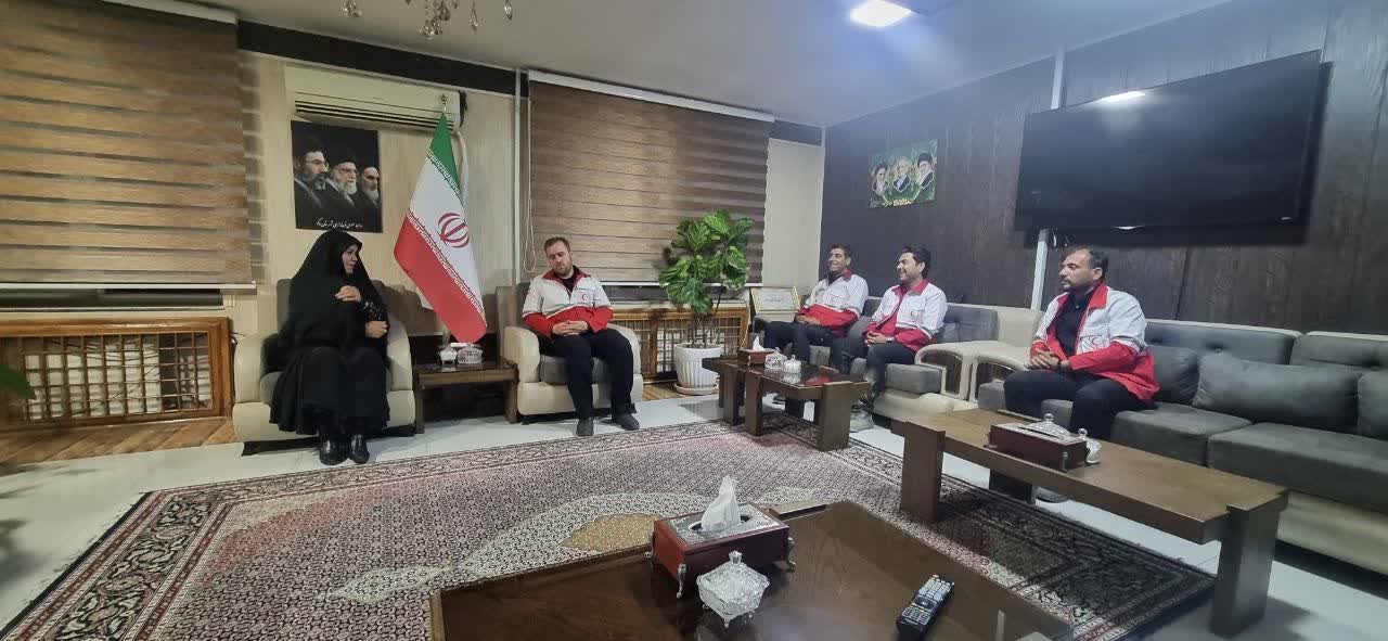 بررسی روند امدادرسانی به سیلزدگان بورالان در دیدار مدیرعامل هلالاحمر آذربایجانغربی با فرماندار شهرستان ماکو