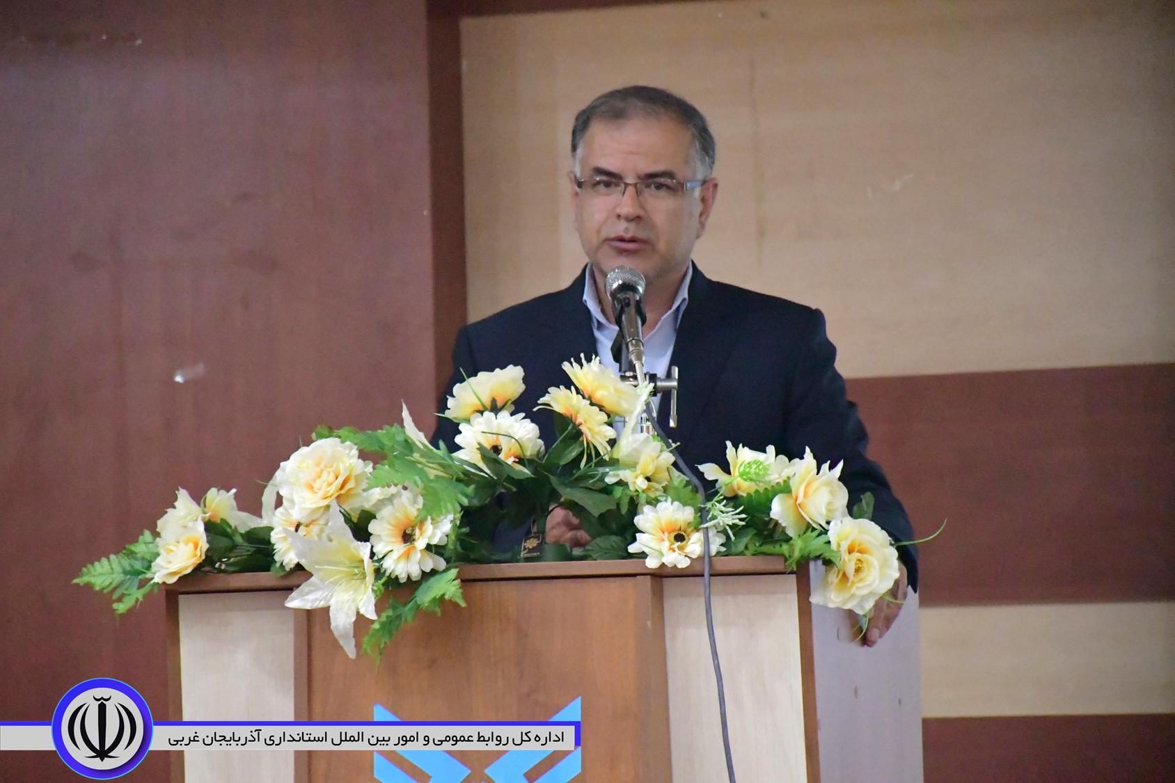 مدرک گرایی آسیب جدی سیستم آموزشی ، اقتصادی و اداری است و باید اصلاح شود