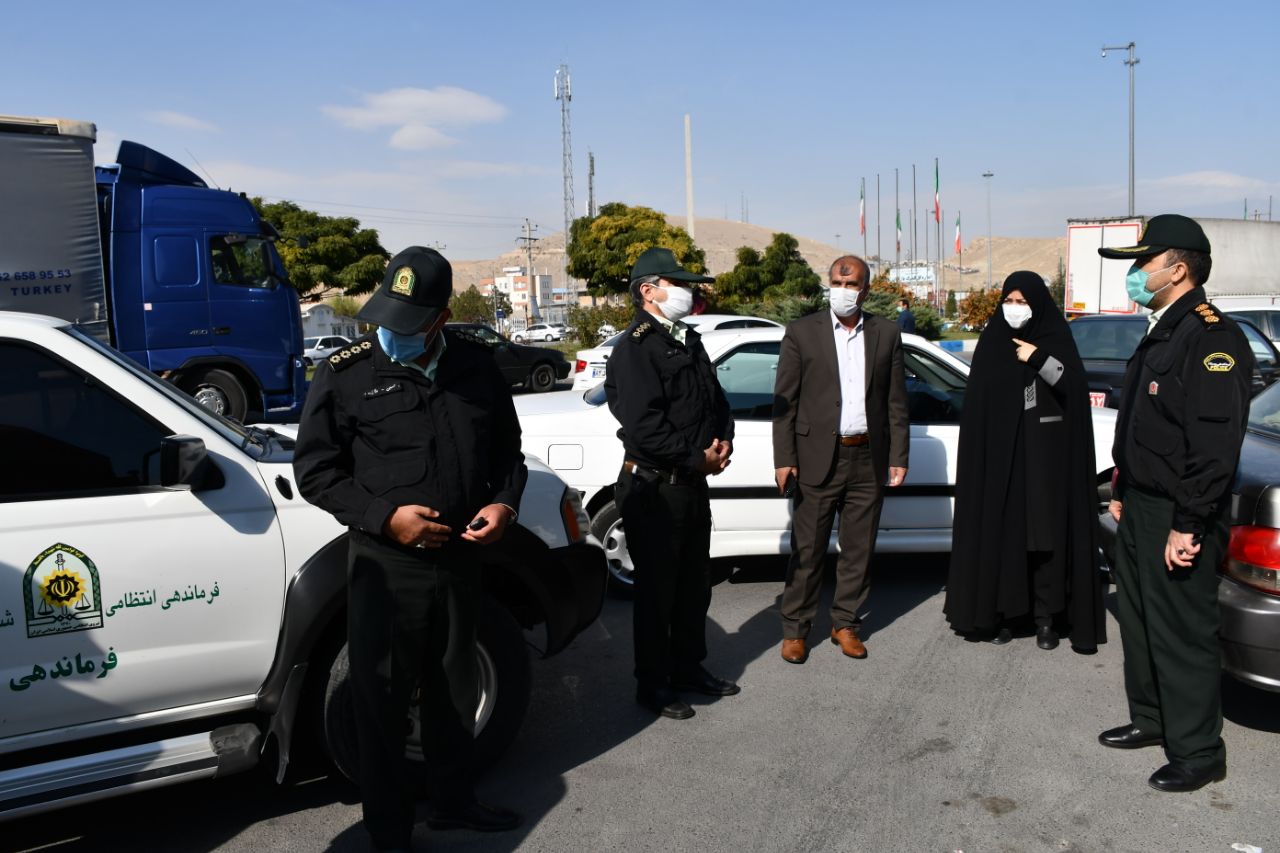 بازدید رعنا قربانی سرپرست فرمانداری شهرستان ماکو بهمراه سرهنگ شهریار و شهردار بازرگان از فلکه گمرک بازرگان محل تجمع فروشندگان ارز
