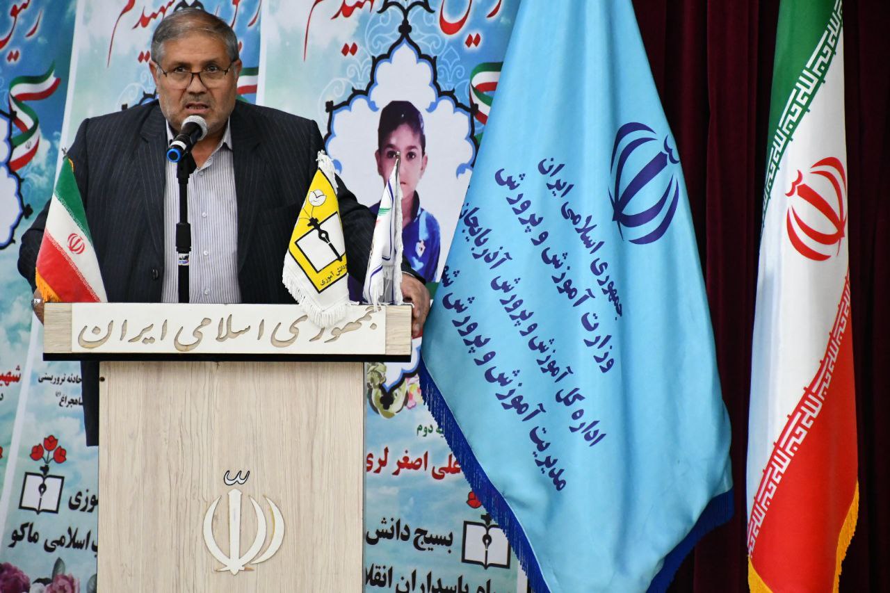 جوانان نخبه و صاحب نظر یکی از بزرگترین سرمایه های کشور هستند