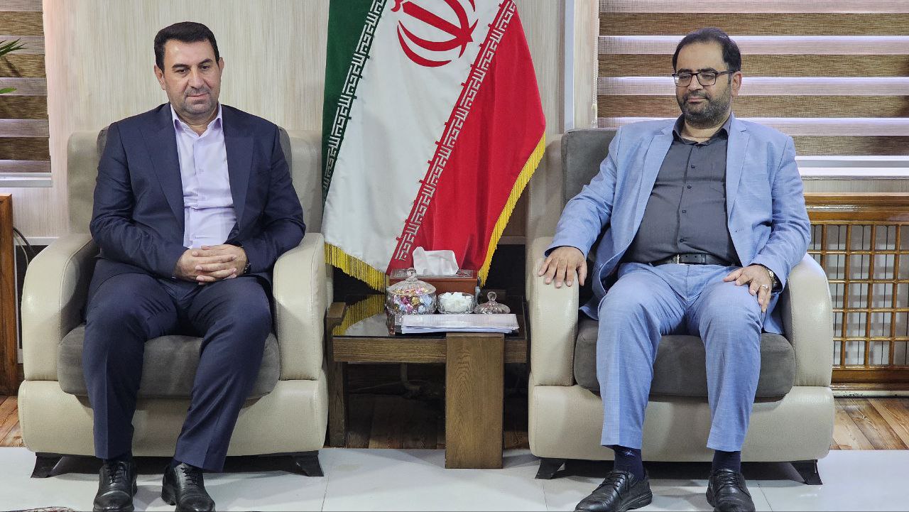 دیدار پیام صدقی مدیرکل نوسازی مدارس استان آذربایجان غربی با رامین موحدی فرماندار شهرستان ماکو