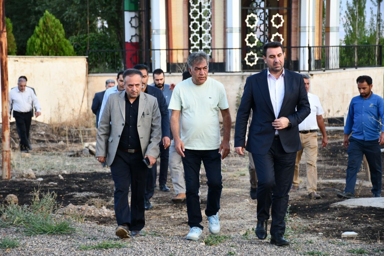 حضور فرماندار شهرستان ماکو در روستای رند از توابع بخش مرکزی ماکو