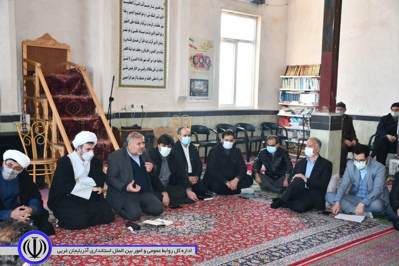 حضور نادر کاظمی فرماندار شهرستان ماکو در جمع صمیمی مردم روستای هاسون بزرگ