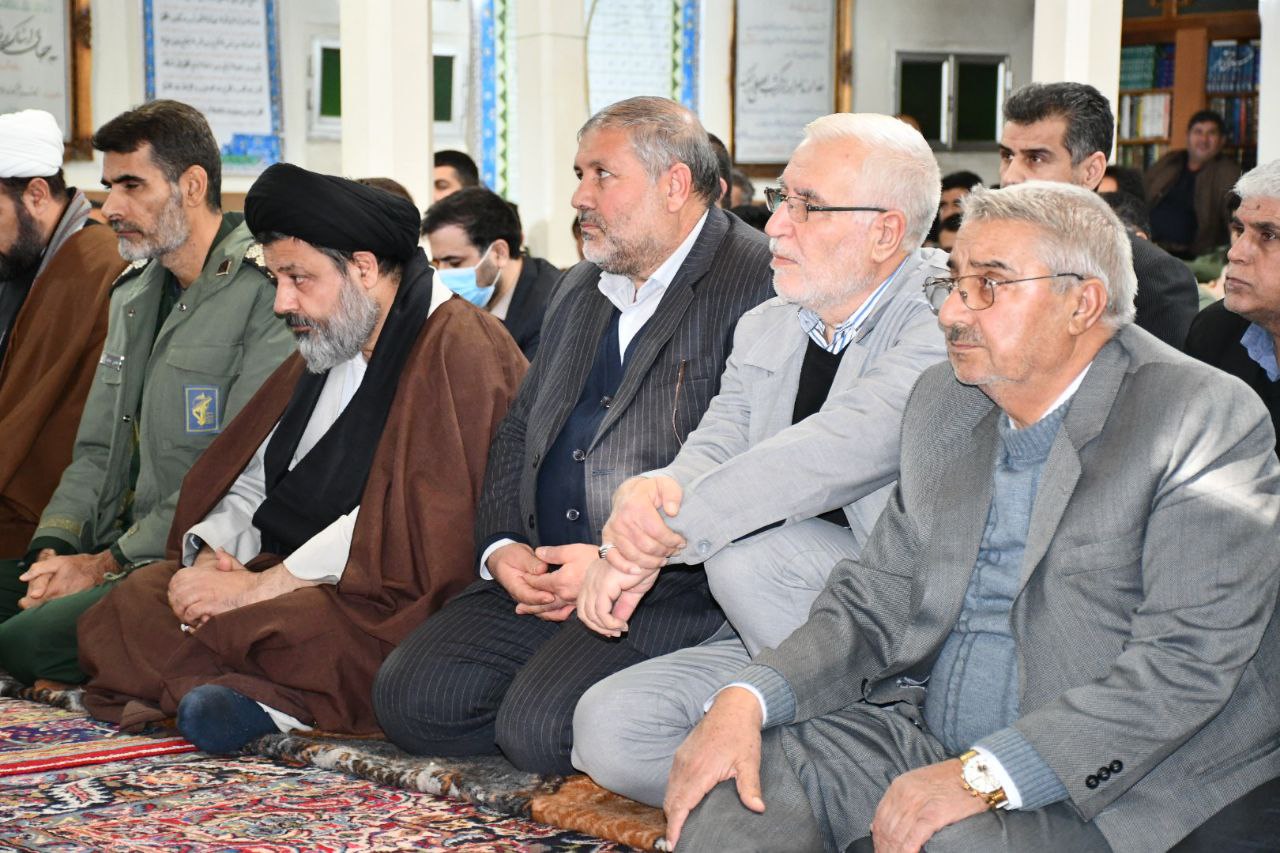 مراسم بزرگداشت سومین سالگرد شهادت حاج قاسم سلیمانی با حضور حاج نقی کریمی همرزم شهید حاج قاسم سلیمانی مسئولین و اقشار مختلف مردم در محل مسجد جامع ماکو