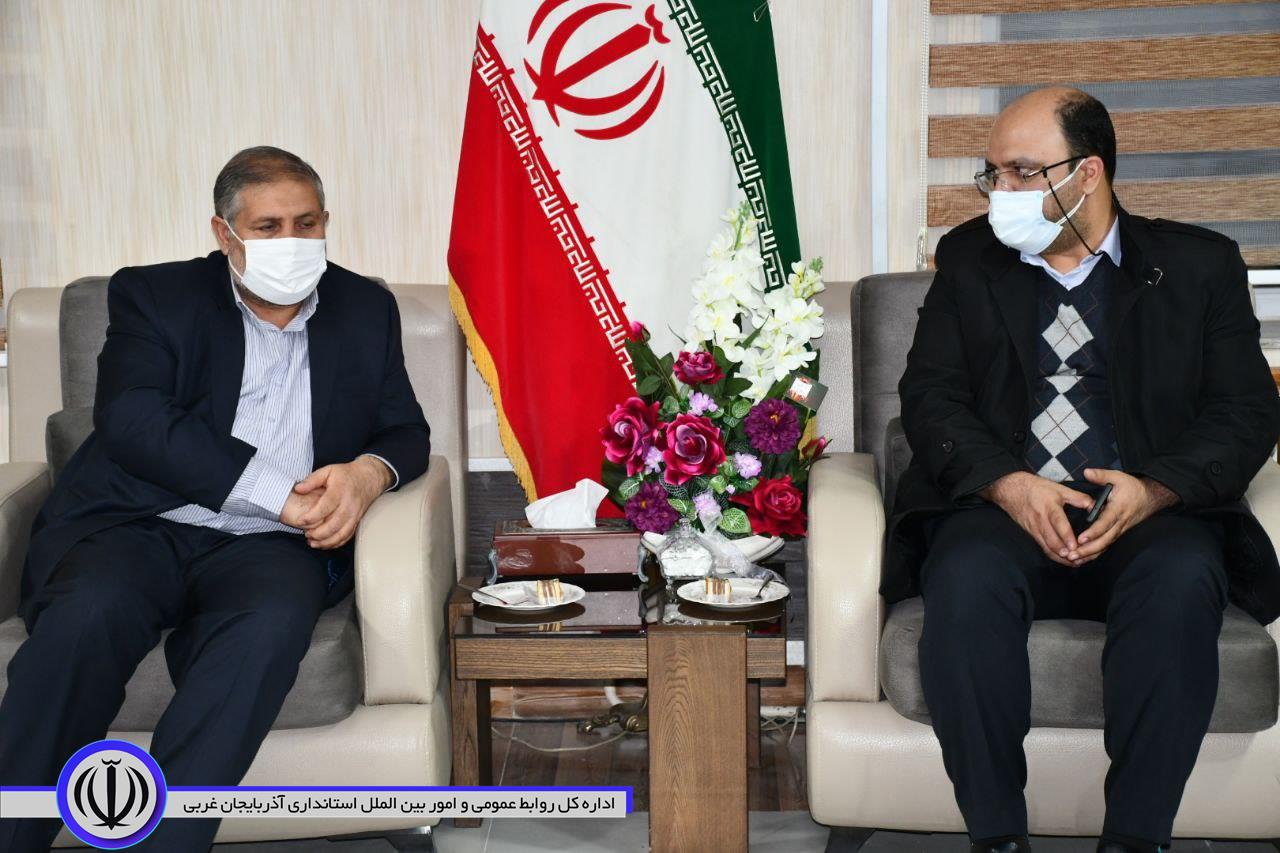 دیدار دکتر احسان ریخته گر معاونت بهداشتی دانشگاه علوم پزشکی استان آذربایجان غربی با نادر کاظمی فرماندار شهرستان ماکو