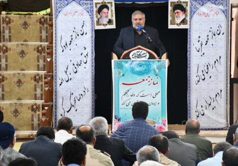 سخنرانی نادر کاظمی فرماندار شهرستان ماکو قبل از خطبه های نمازجمعه در مسجد جامع