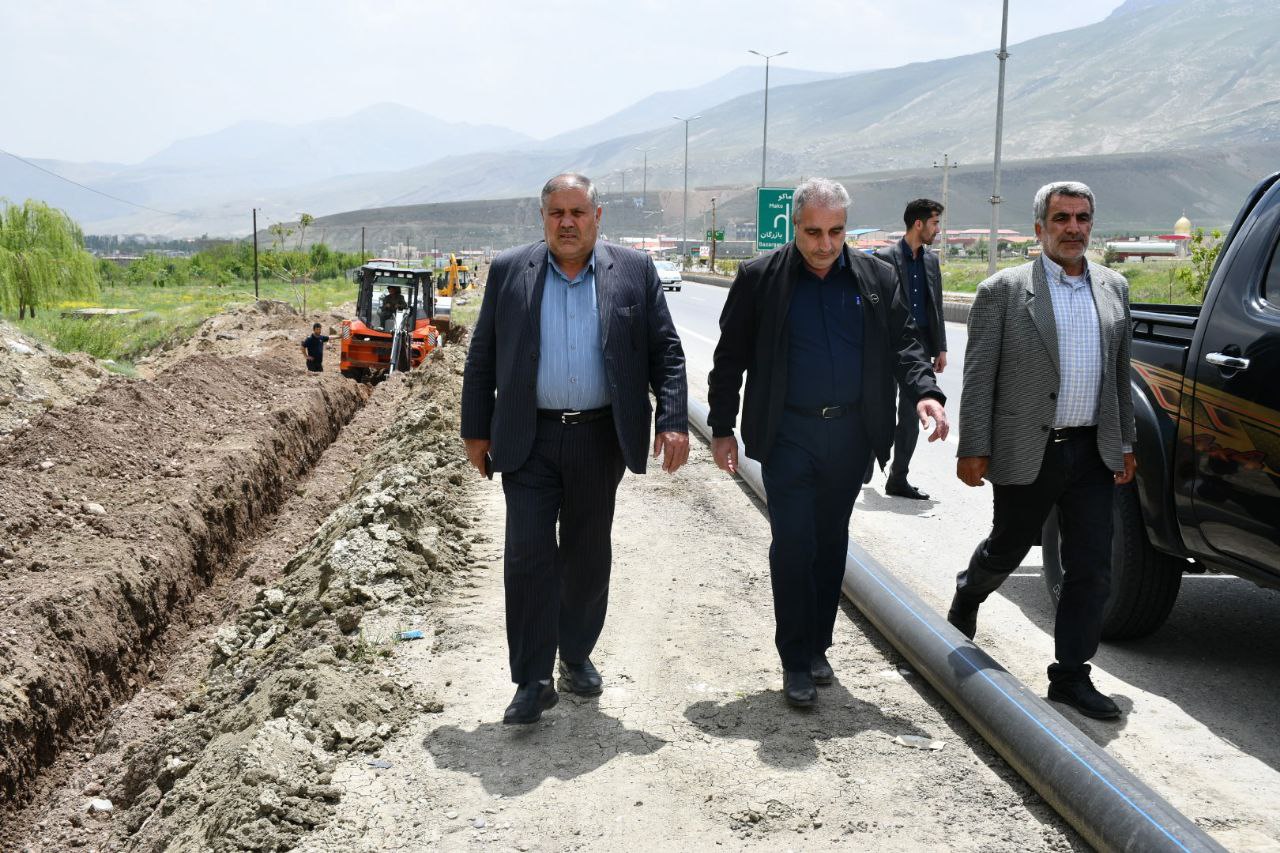 عملیات آبرسانی به روستای باغچه جوق در حال اجرا می باشد