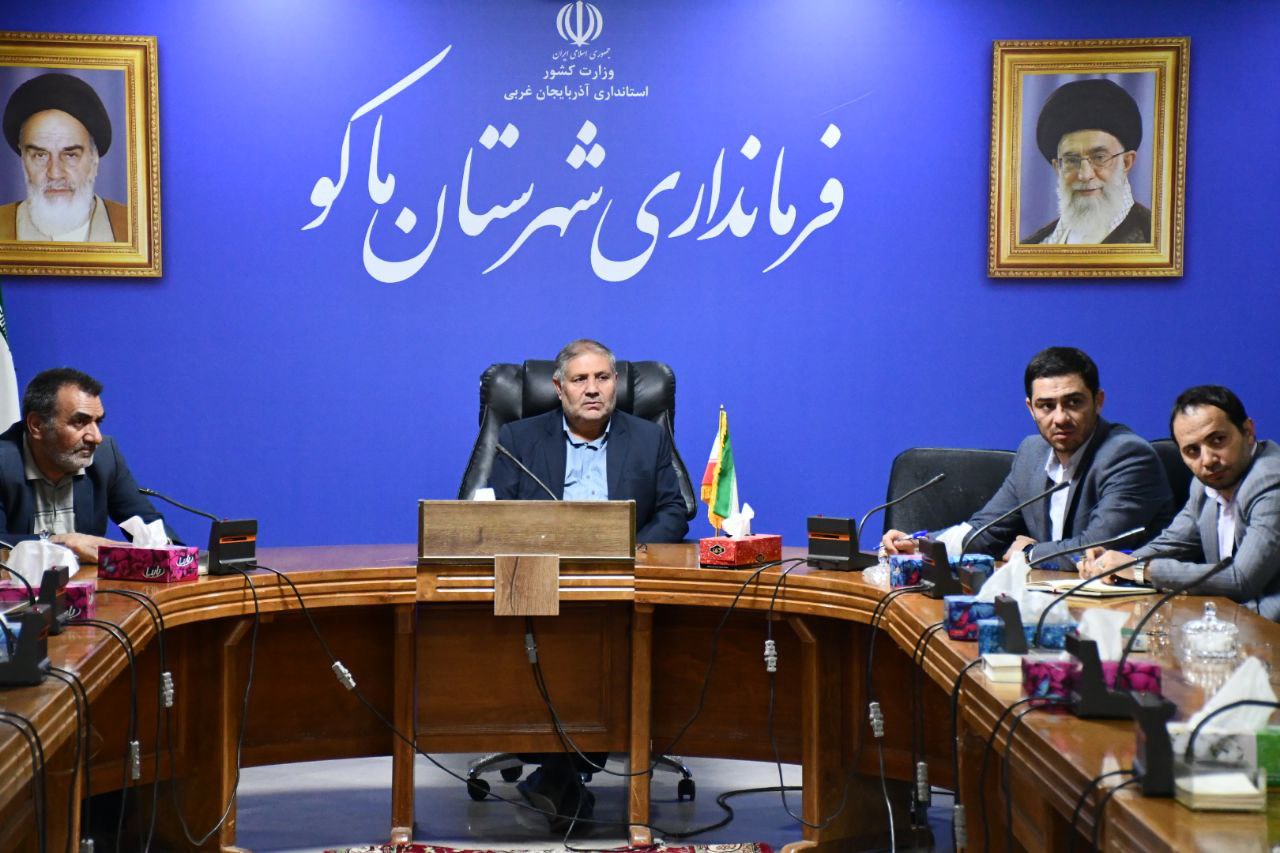 برگزاری جلسه بررسی مسائل و مشکلات آپارتمان های 288 واحدی فرهنگیان ( باغچه جوق ) در خصوص مصالحه زمین برای بازگشایی راه این آپارتمان ها