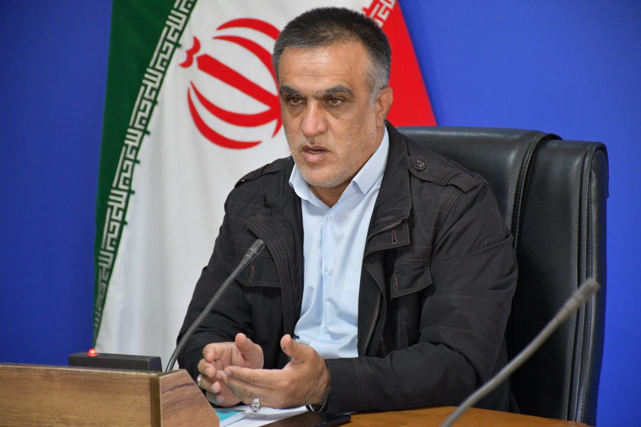 رعایت پروتکل های بهداشتی و استفاده از ماسک در شهرستان ماکو بشدت کاهش یافته و هر لحظه احتمال ورود به وضعیت قرمز وجود دارد