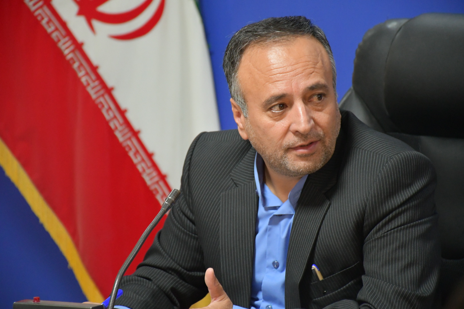 همکاری شهروندان و سایر دستگاه های اجرایی با مدیریت شهری نقش بسزایی در ساماندهی صنوف مزاحم در سطح شهر ماکو خواهد داشت
