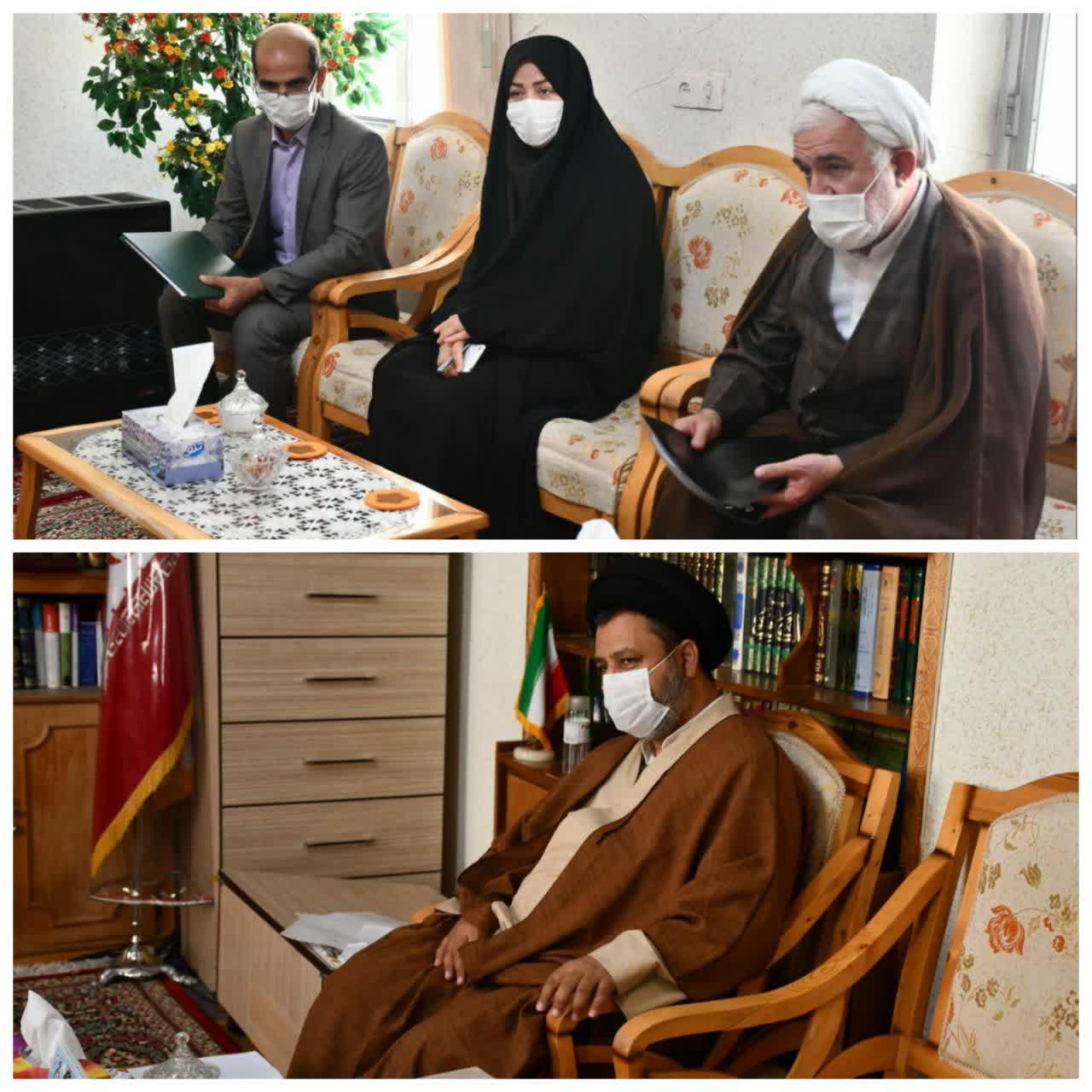 دیدار معاون برنامه ریزی و امور عمرانی فرماندار ماکو بهمراه مدیر کل فرهنگ و ارشاد اسلامی استان آذربایجان غربی و رئیس اداره فرهنگ و ارشاد ماکو با حجت الاسلام والمسلمین میر محمد هاشمی امام جمعه ماکو