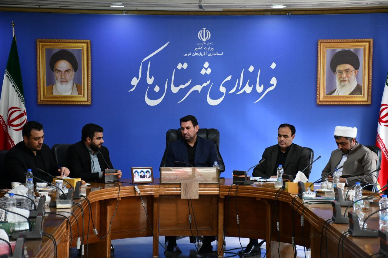 هرکدام از شما روحانیون به عنوان سفیران نظام مقدس جمهوری اسلامی ایران در دورترین روستا ها در حال خدمت به مردم هستید