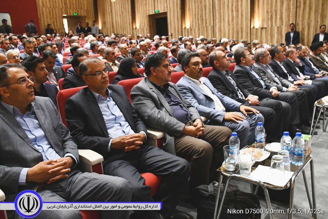 'گزارش تصویری -  مراسم تکریم و معارفه  مدیر عامل سازمان منطقه آزاد ماکو