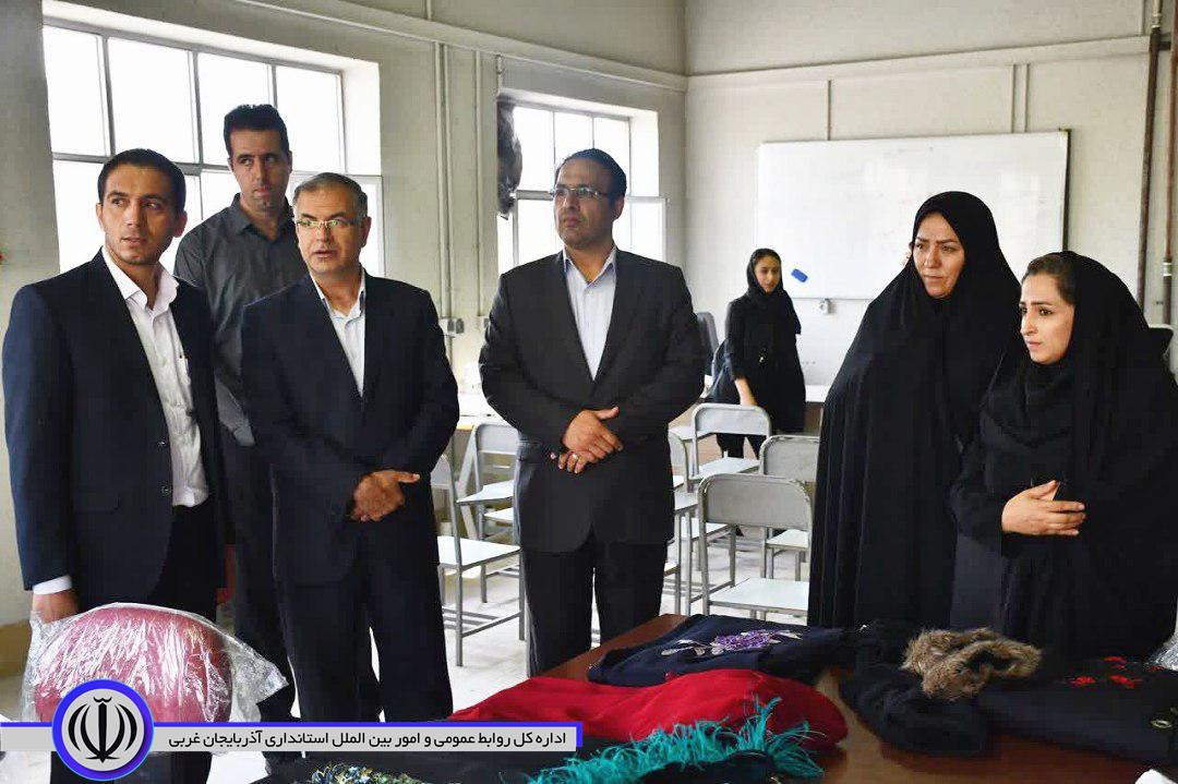 توسعه آموزش های فنی و حرفه ای می تواند به تحقق شعار رونق تولید کمک کند