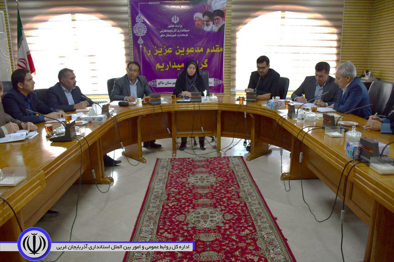 طرح اشتغالزایی بنیاد برکت در رفع بیکاری و توانمندسازی جوانان و روستاییان مثمر ثمر است