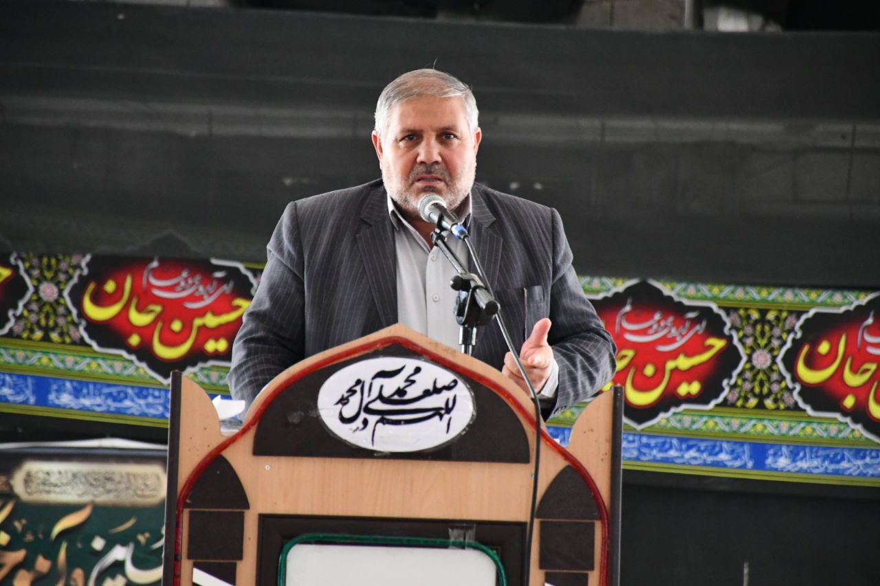 به کوری چشم دشمنان جمهوری اسلامی ایران در اوج قدرت و عزت است