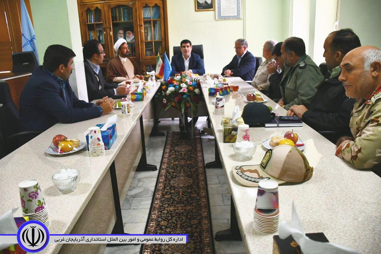 در شرایط کنونی دستگاه قضایی می تواند در توسعه صادرات ، ترانزیت و رونق تولید واحد های صنعتی نقش مهم و تاثیر گذاری ایفا نماید