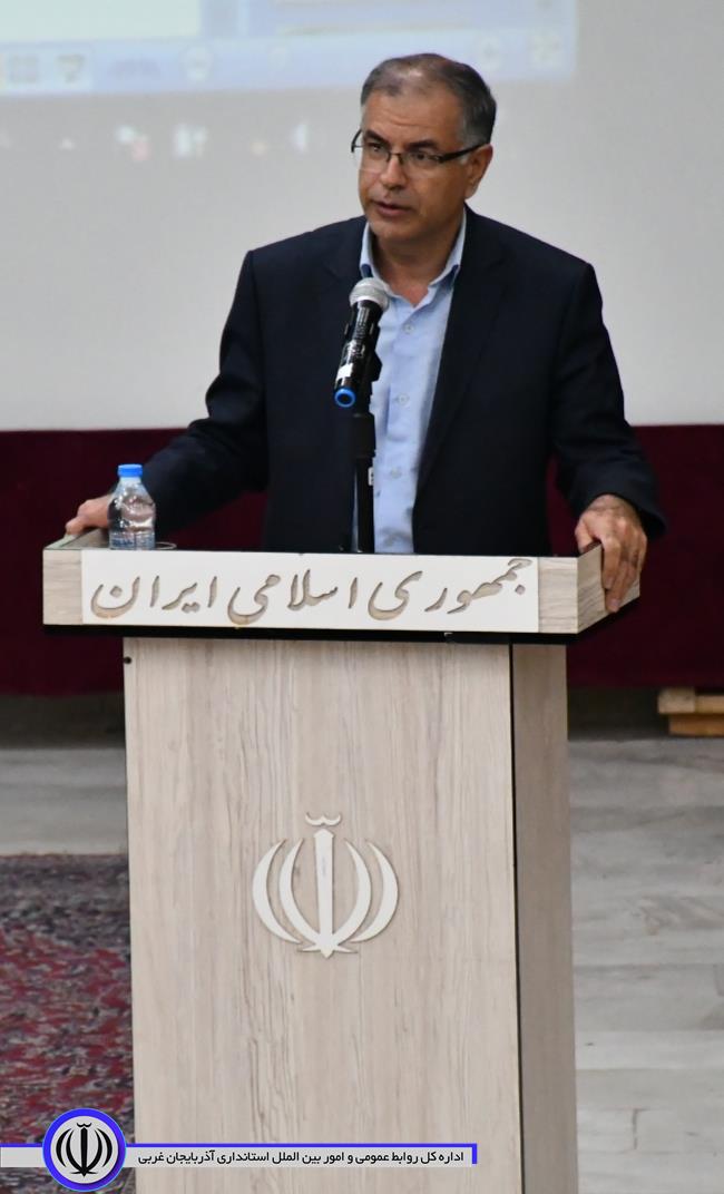 مبنای توسعه هر جامعه بر اساس دانایی و آگاهی است
