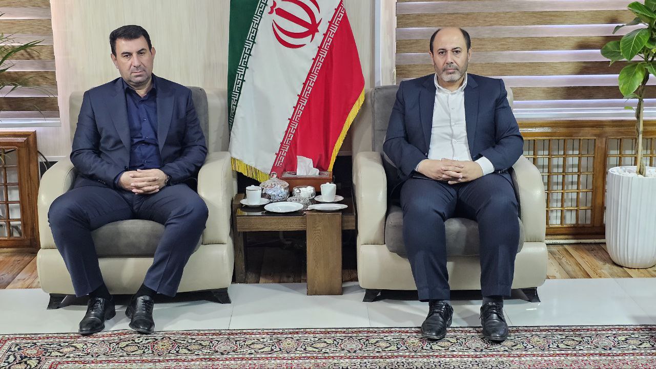 دیدار دکتر خلیل زاده مدیرکل دامپزشکی استان آذربایجان غربی با رامین موحدی فرماندار محترم شهرستان ماکو