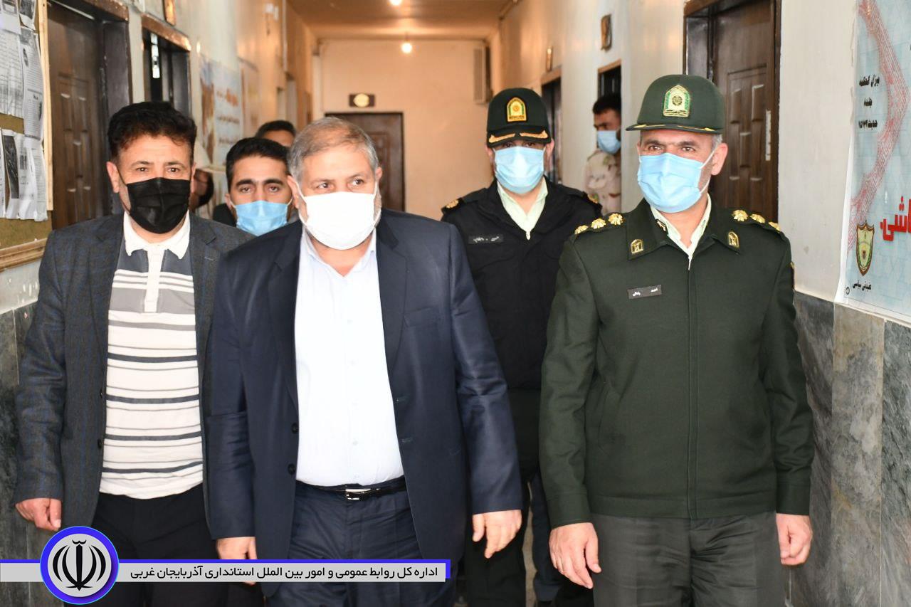 بازدید نادر کاظمی فرماندار و رئیس شورای تامین شهرستان ماکو از کلانتری و گروهان مرزی شهر بازرگان