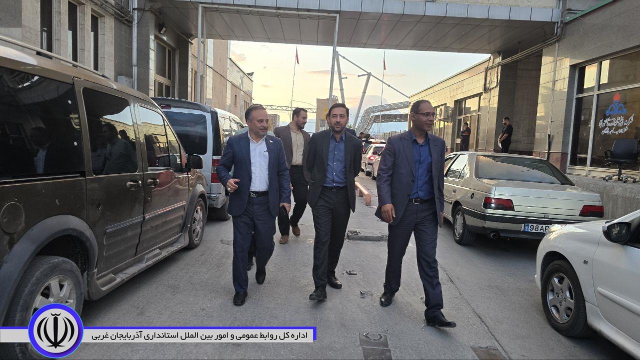 بازدید سرزده سرپرست فرمانداری ماکو از گمرک بازرگان