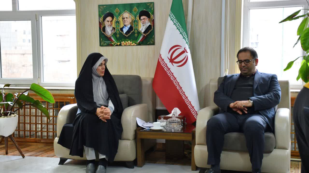 جلب مشارکت مؤثر خیرین برای افزایش سرانه و کیفیت آموزشی در شهرستان ماکو