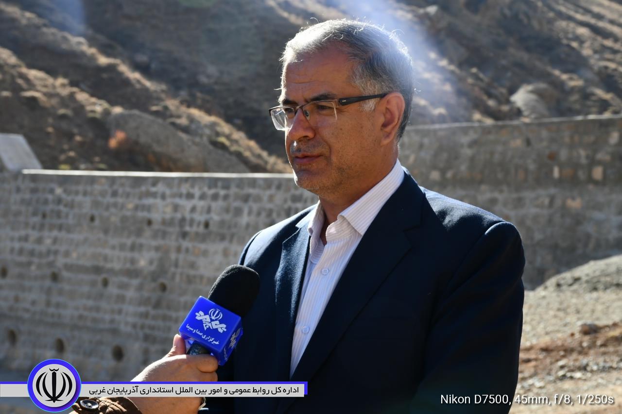 در طول یکسال گذشته ۷ طرح آبخیزداری با اعتباری بالغ بر ۱۲ میلیارد ریال در شهرستان ماکو اجرا شده است