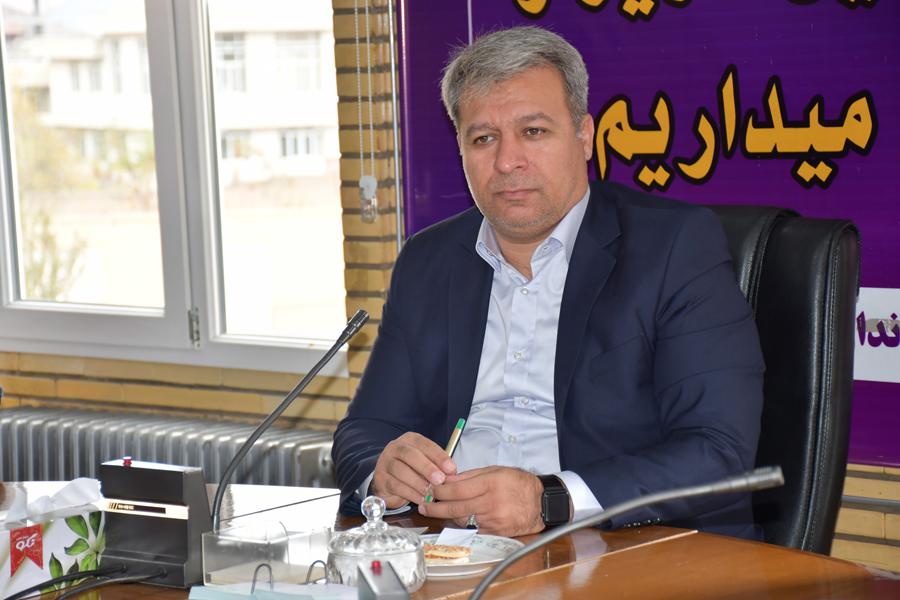 در سامانه کارا هیچ طرحی نباید بلاتکلیف بماند / جذب تسهیلات اشتغالزایی نیازمند همکاری و تعامل دستگاههای اجرایی با بانکهای عامل است .