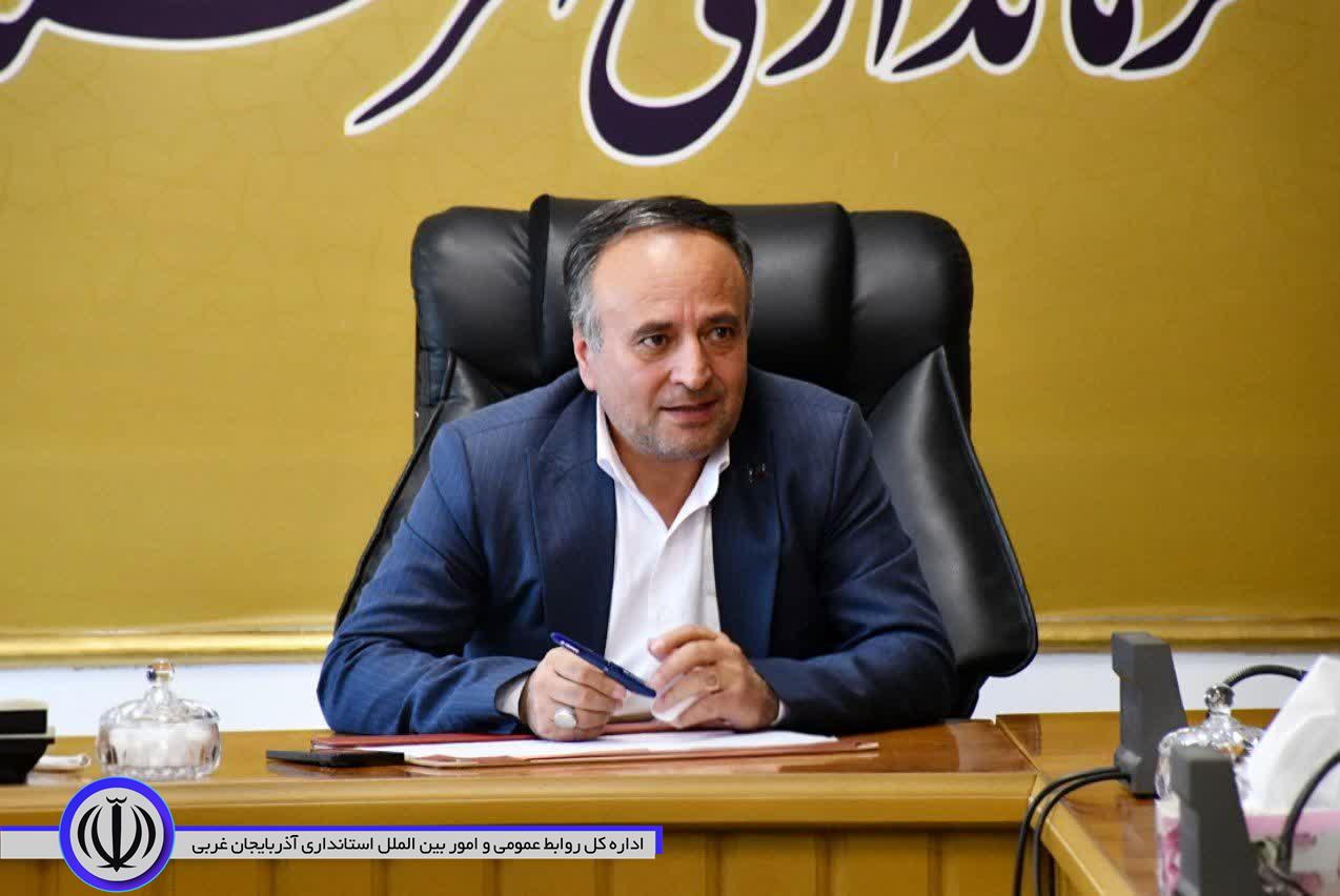 تأکید سرپرست فرمانداری ماکو بر تسهیل واردات کالاهای اساسی از مرز بازرگان