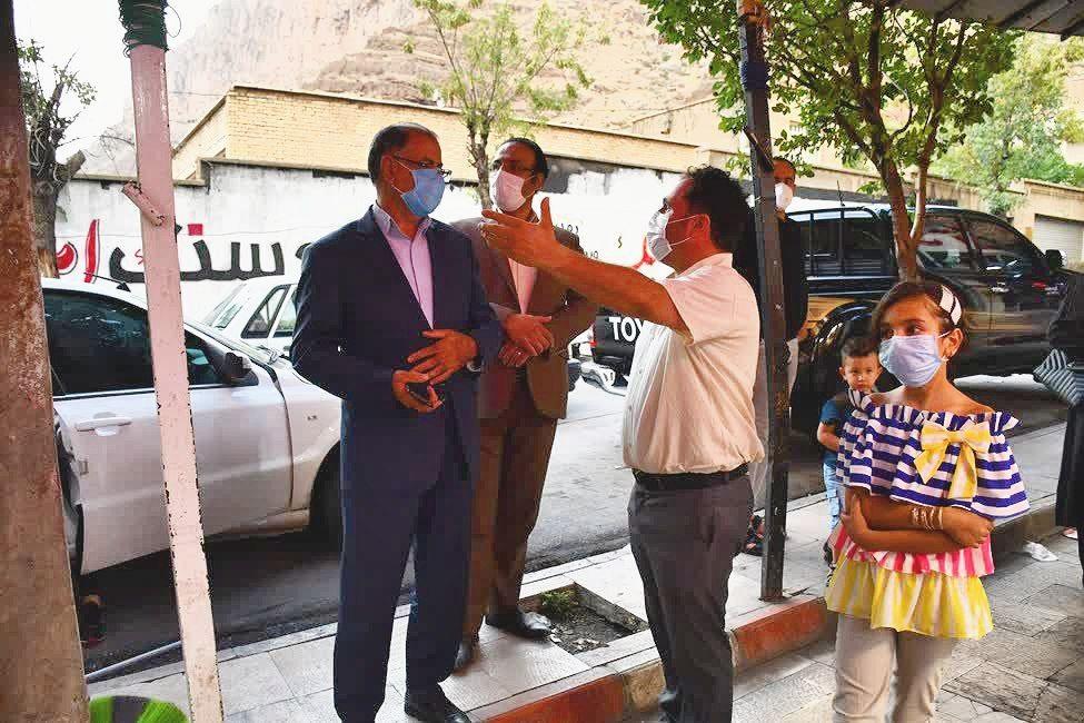 حضور فرماندار ماکو بهمراه بخشدار مرکزی در سطح شهر و گفتگو با اصناف و بازاریان