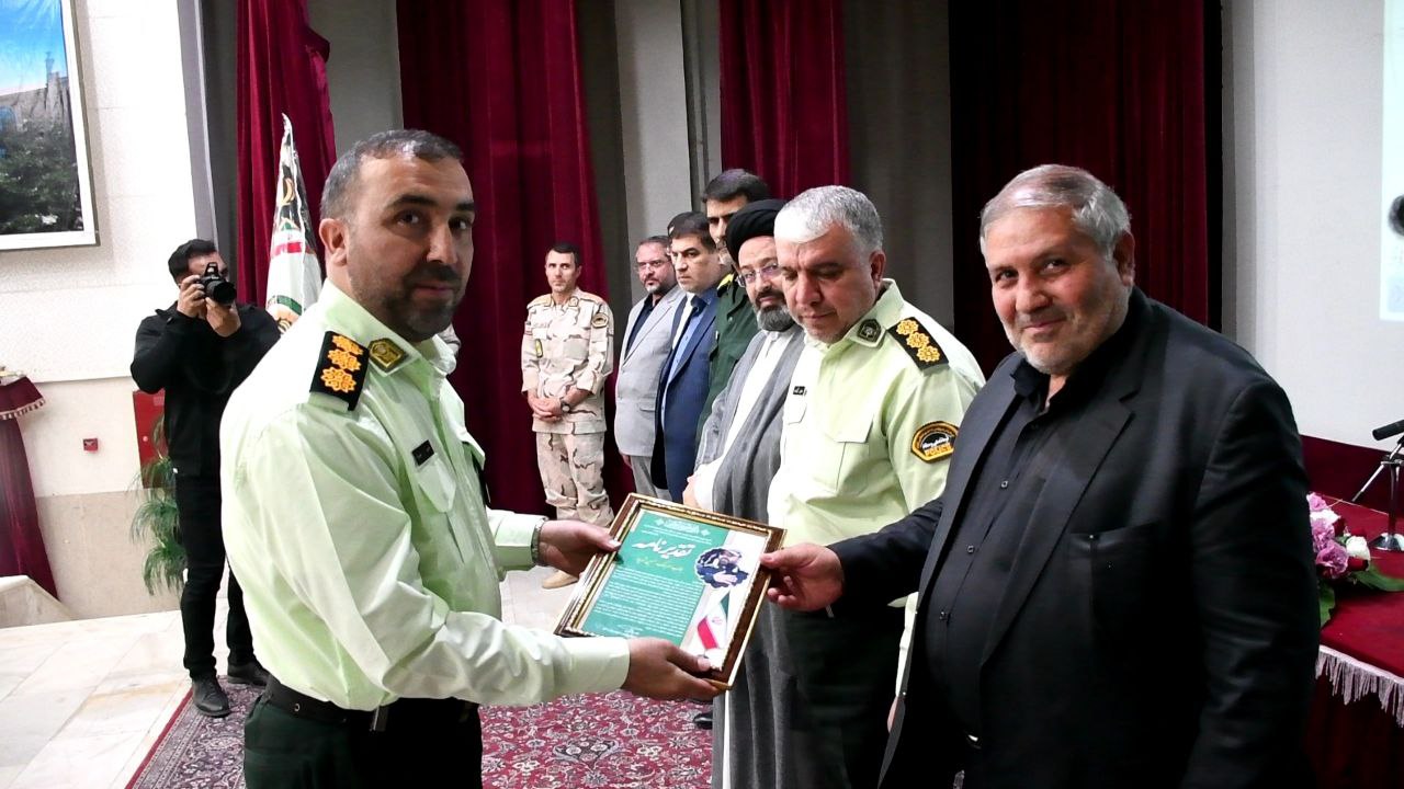 گزارش تصویری آئین تکریم و معارفه فرماندهی انتظامی شهرستان ماکو