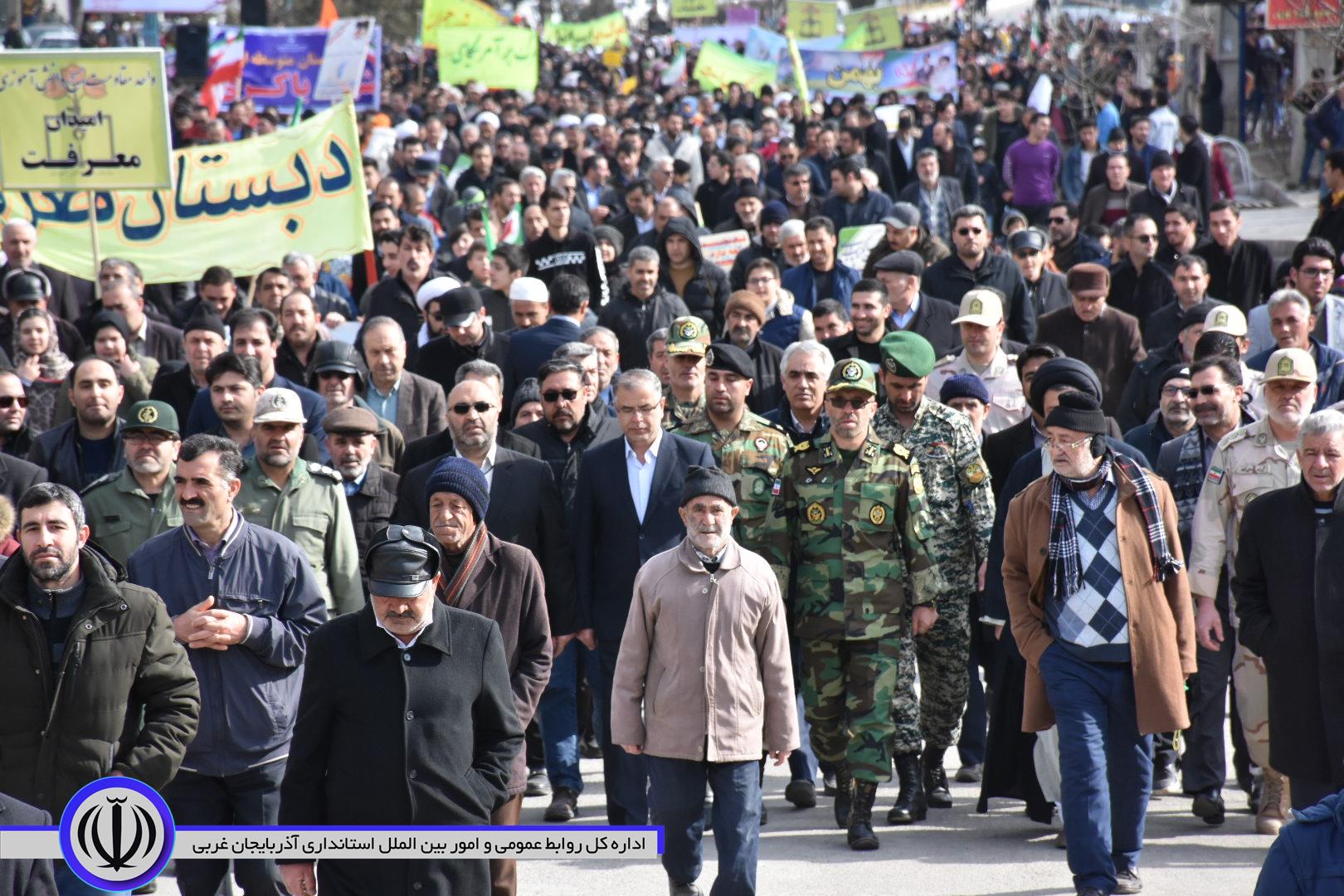 گزارش تصویری / چهلمین سالروز پیروزی شکوهمند انقلاب اسلامی - راهپیمایی 22 بهمن 1397 - ماکو