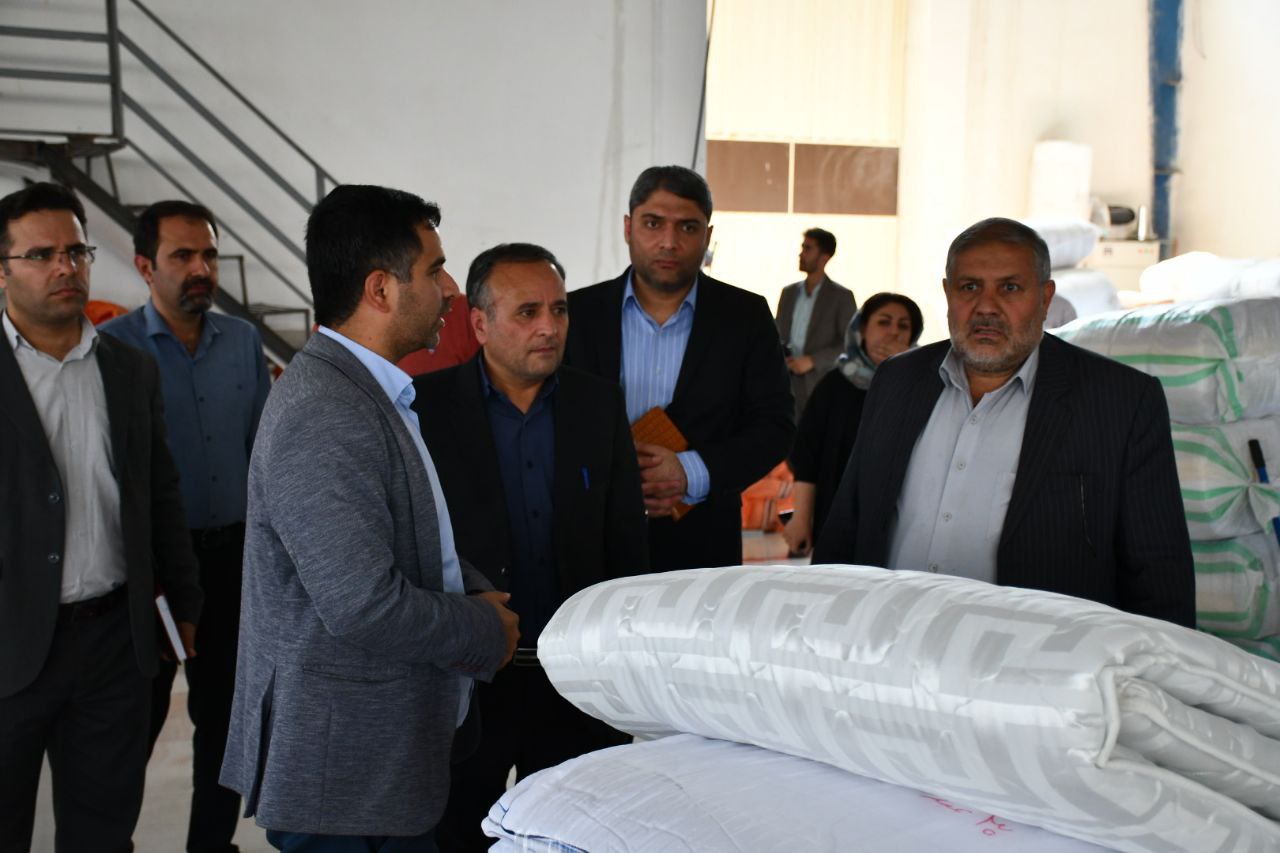 بازدید فرماندار شهرستان ماکو از کارخانه تولیدی دجله فرات