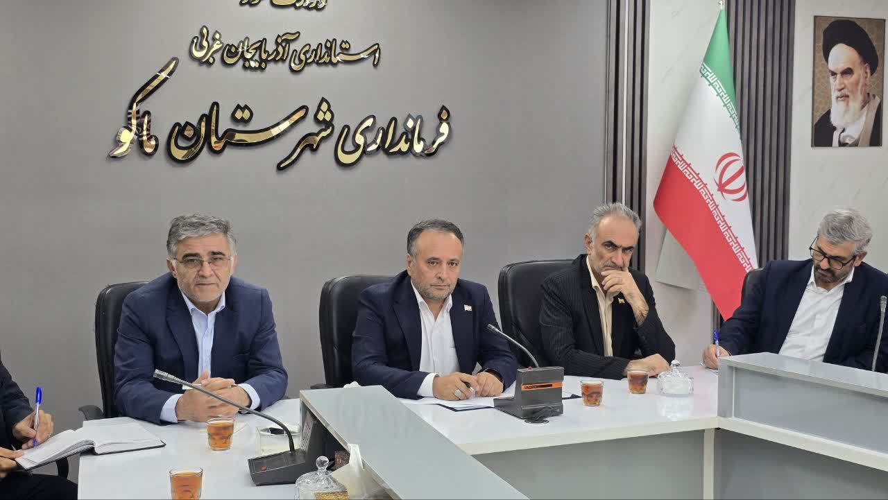 نشست شورای عشایری شهرستان ماکو