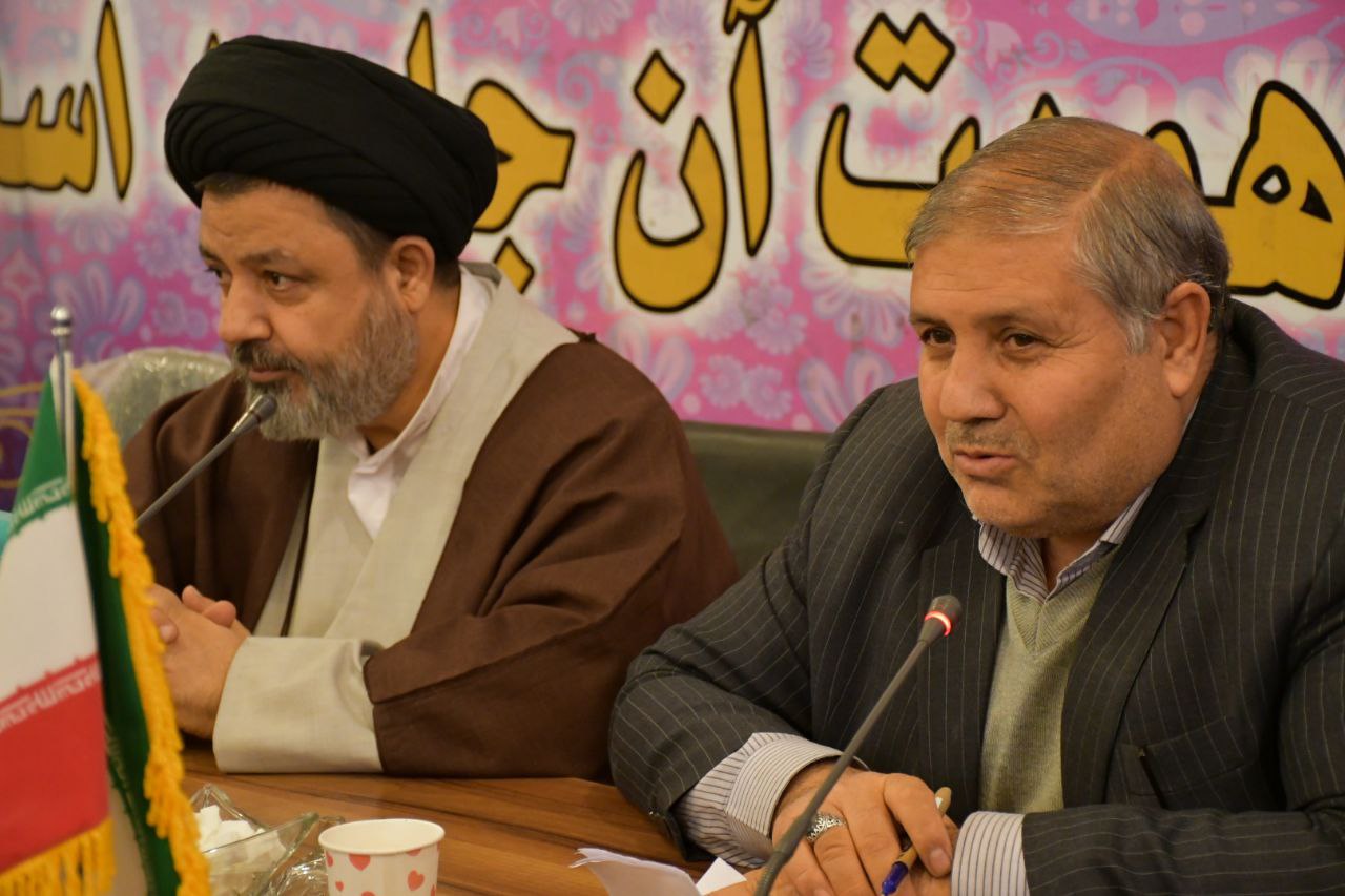 احداث مصلی در شهرستان ماکو تنها با کمک دولت میسر نیست بلکه باید خیرین نیز وارد عمل شوند چرا که این مصلی متعلق به همه مردم است