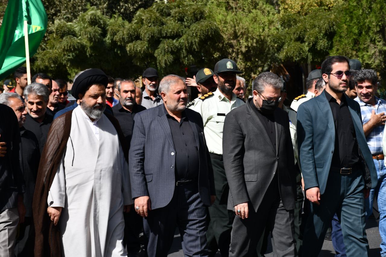 پیاده روی عظیم اربعین حسینی در شهرستان ماکو