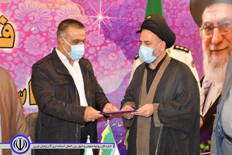 آیین تکریم و معارفه سرپرست دفتر نظارت و بازرسی بر انتخابات شهرستان ماکو با حضور محمدی ایروانلو فرماندار شهرستان ماکو