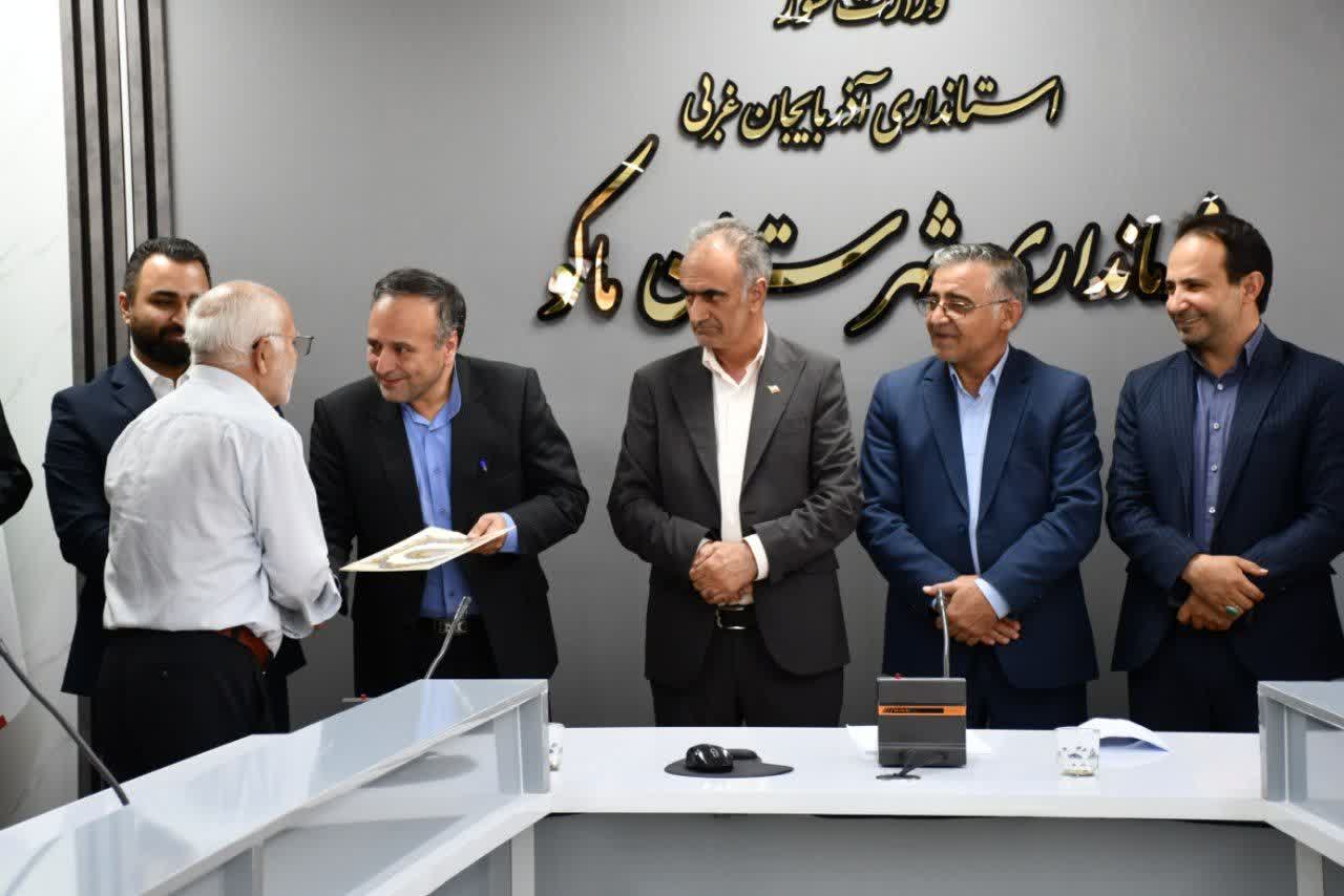 تشکلهای مردمی بازوی توانمند دولت در مسیر توسعه اجتماعی هستند.