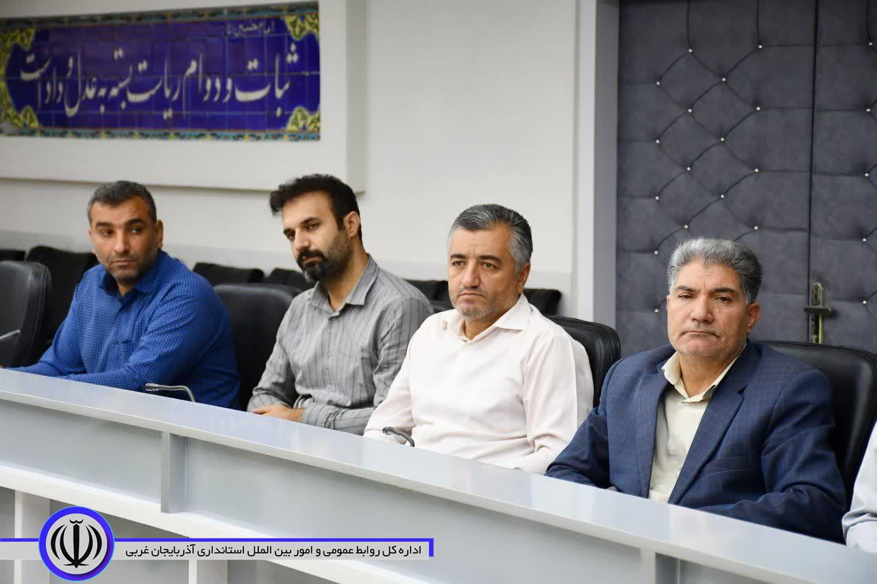 تأکید شورای ترافیک ماکو بر مدیریت ترافیک همزمان با آغاز سال تحصیلی