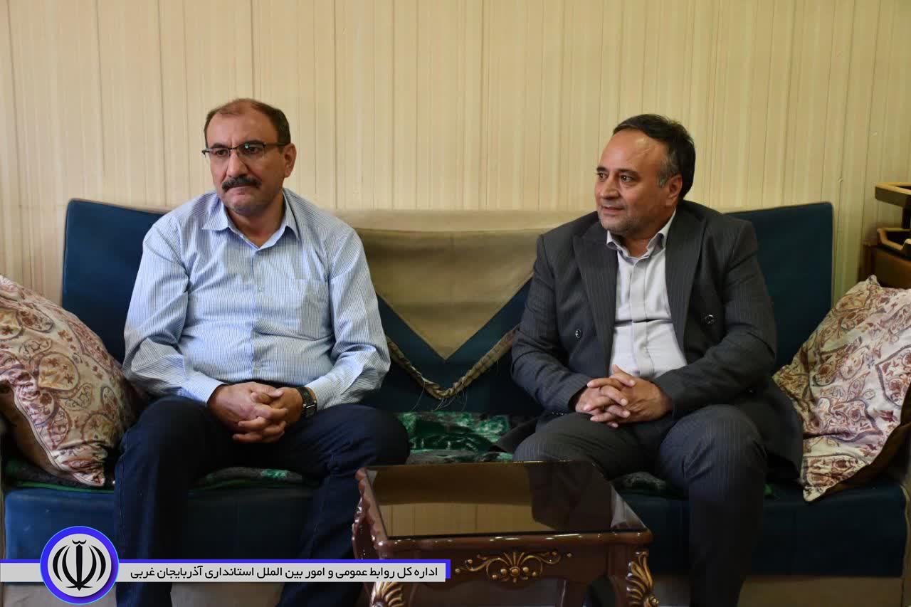 تجلیل از تلاشگران اورژانس ماکو در روز ملی اورژانس و فوریتهای پزشکی