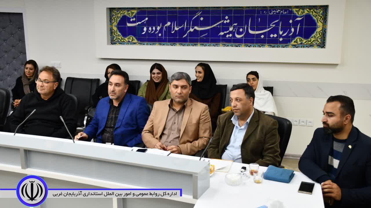 لزوم اجرایی شدن طرحهای حمایت از زنان خانهدار و کارآفرین در ماکو