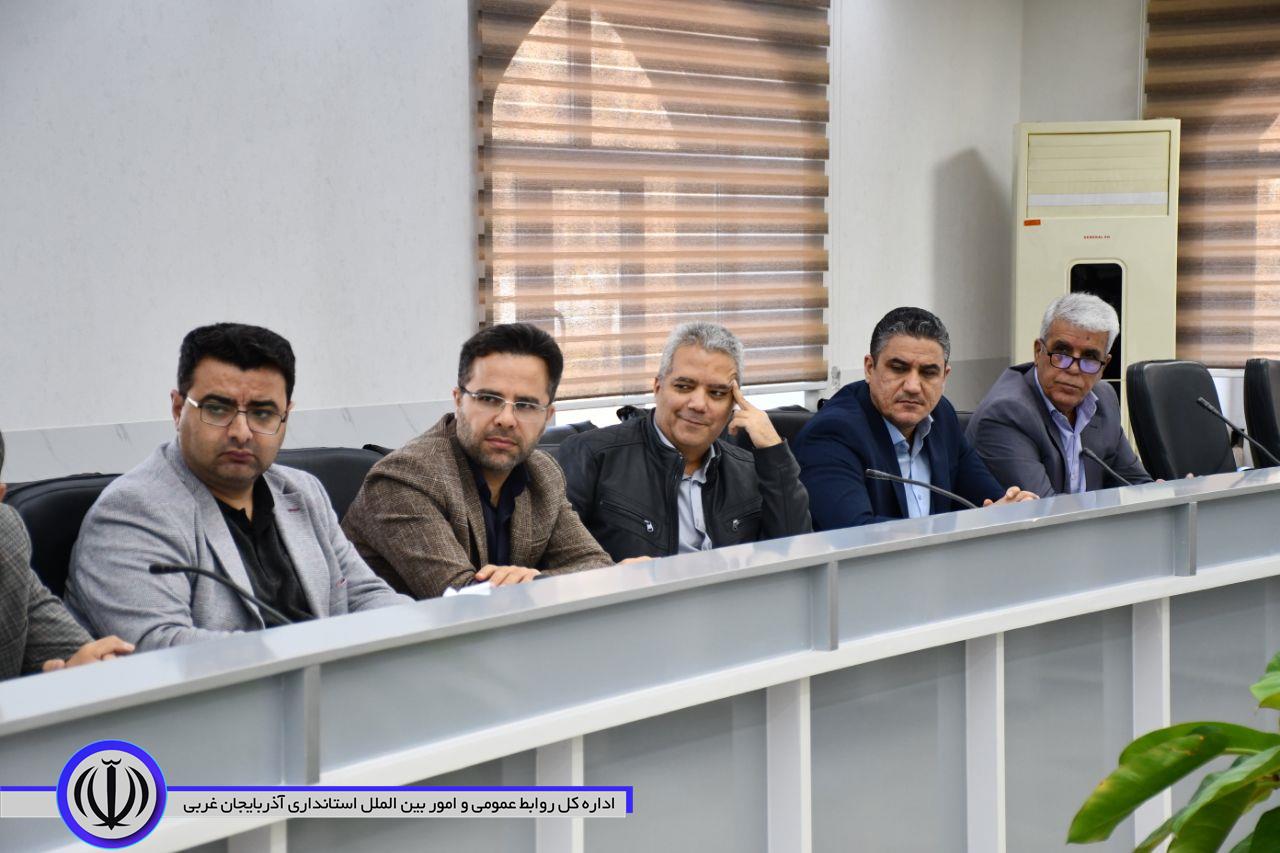 هشدار فرماندار ماکو نسبت به زوال نیروی کار؛ جوانی جمعیت رسالت شرعی و ملی است