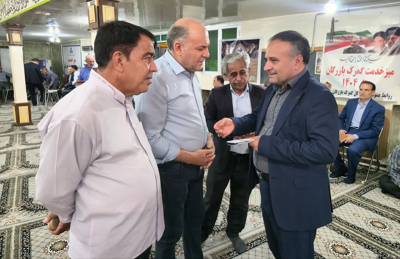 💢برگزاری میز خدمت ادارات خدماترسان در مسجد جامع ماکو همزمان با هفته دولت