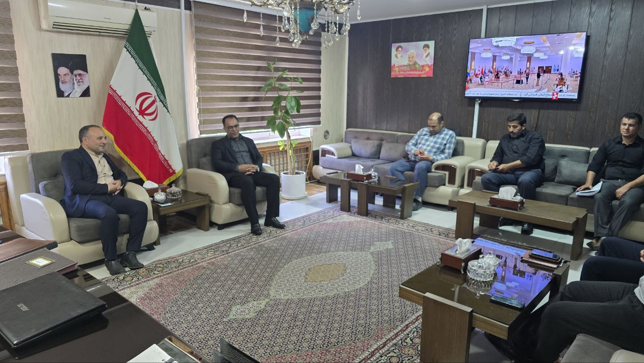 دیدار معاون بنیاد مسکن انقلاب اسلامی استان با سرپرست فرمانداری ماکو